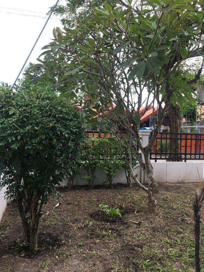 צ'אלונג Beautiful 3 Bedroom Garden Villa מראה חיצוני תמונה