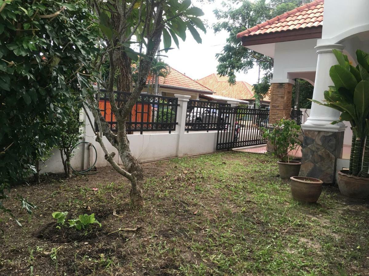 צ'אלונג Beautiful 3 Bedroom Garden Villa מראה חיצוני תמונה